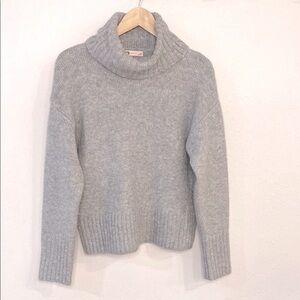 SO Gray Cowl Neck Sweater Chunky Knit
